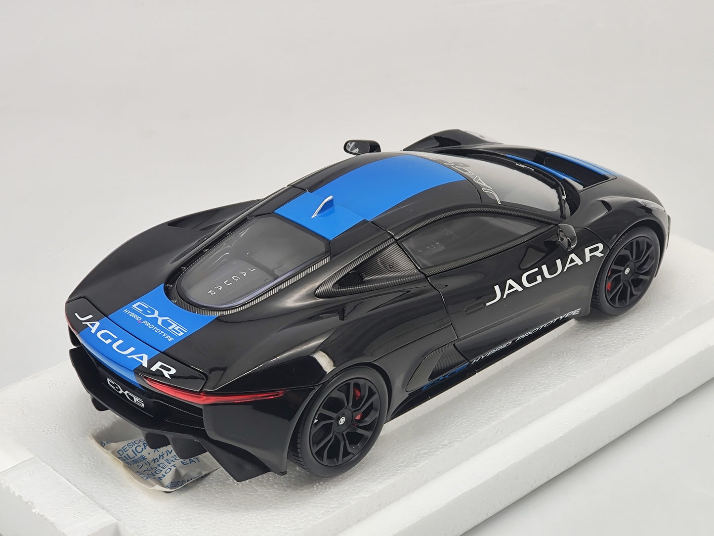AR 1/18 Jaguar CX75 Light Blue Stripe Alloy Model Car