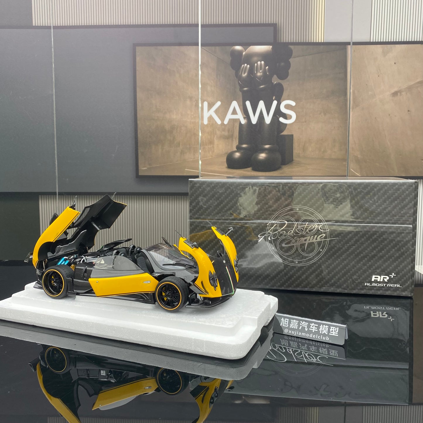 Almost RealReal AR 1/18 Pagani Zonda Zonda Cinque Alloy Car Model