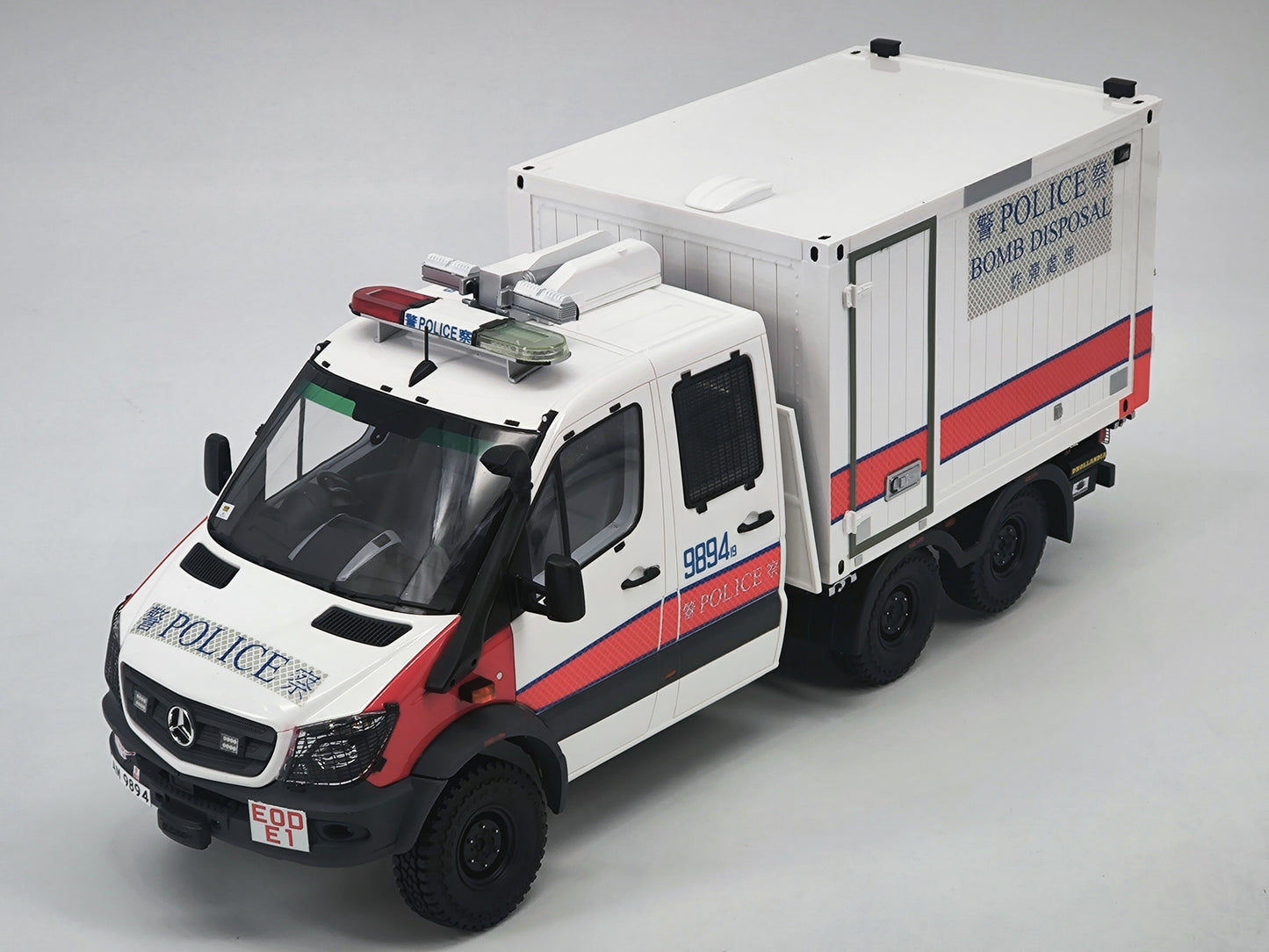 TINY 1/18 Mercedes Benz Sprinter Explosive Ordnance Disposal Vehicle Car Model