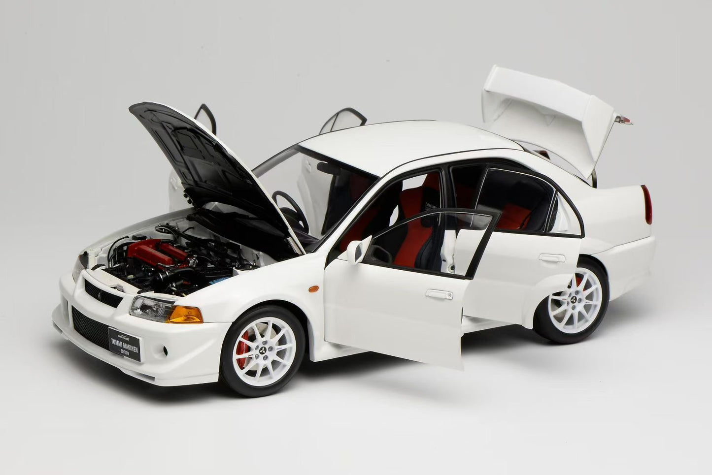 MOTORHELIX 1/18 Scale Alloy Model Mitsubishi Lancer Evolution VI (6.5)