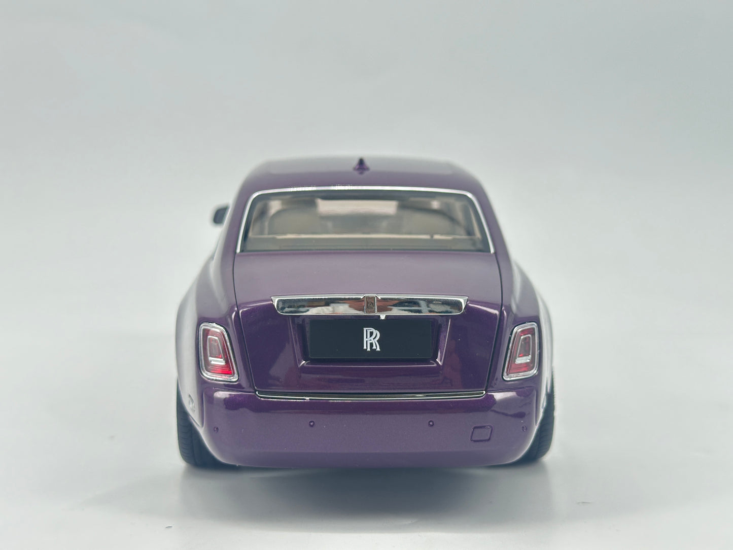 ZP 1/18 Rolls-Royce Phantom Pearlescent Purple Alloy Car Model