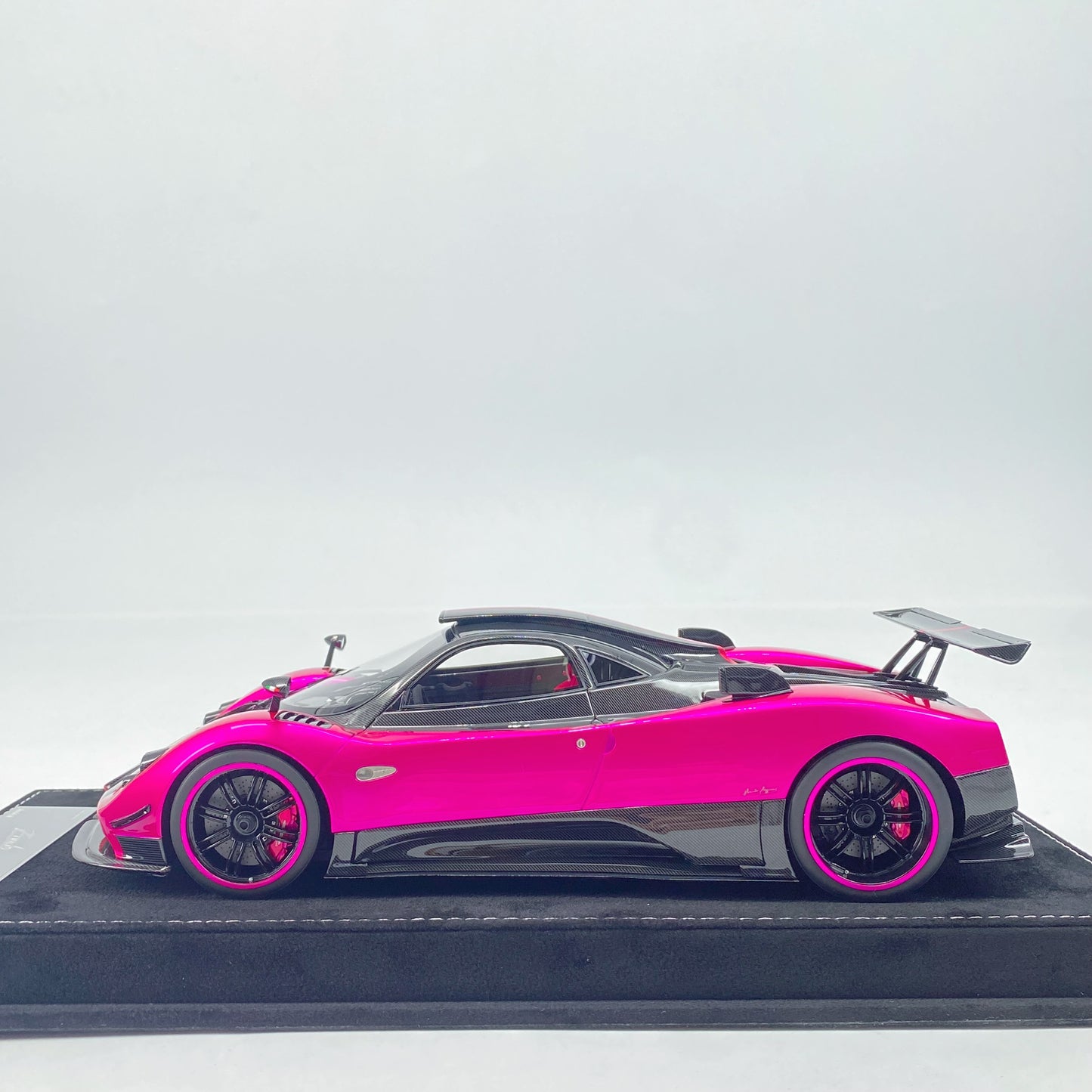 HH Model 1/18 Pagani Zonda Cinque Coupe Limited Edition Model Car
