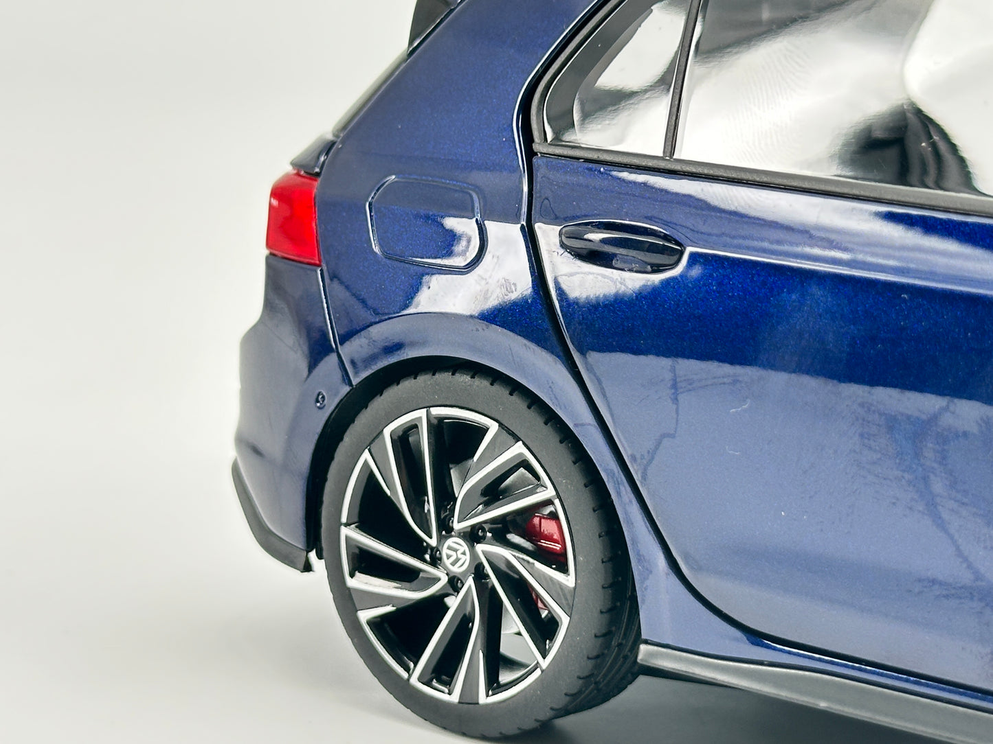 Norev 1/18 Volkswagen Golf GTI 2020 Blue Alloy Full Open Simulation Car Model NOR156