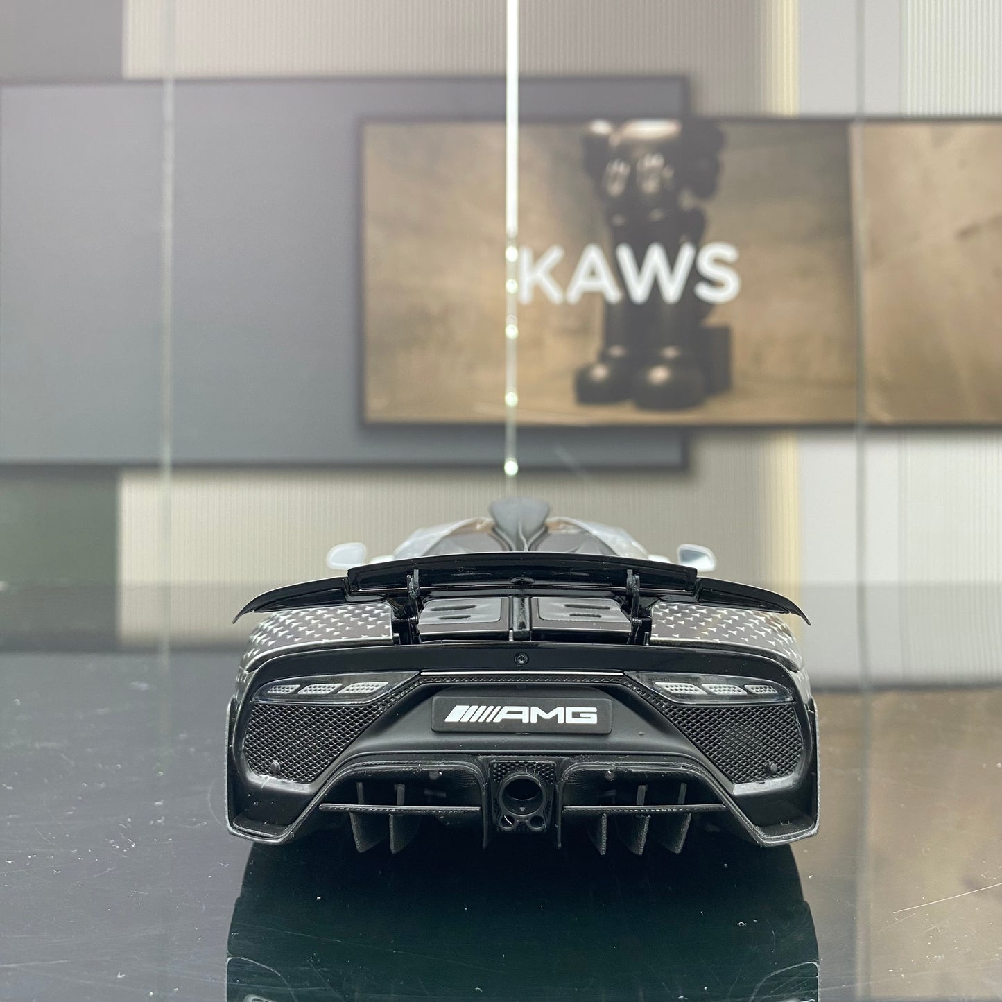 NZG 1/18 Mercedes Benz AMG ONE Starlight Paint Simulation Car Model
