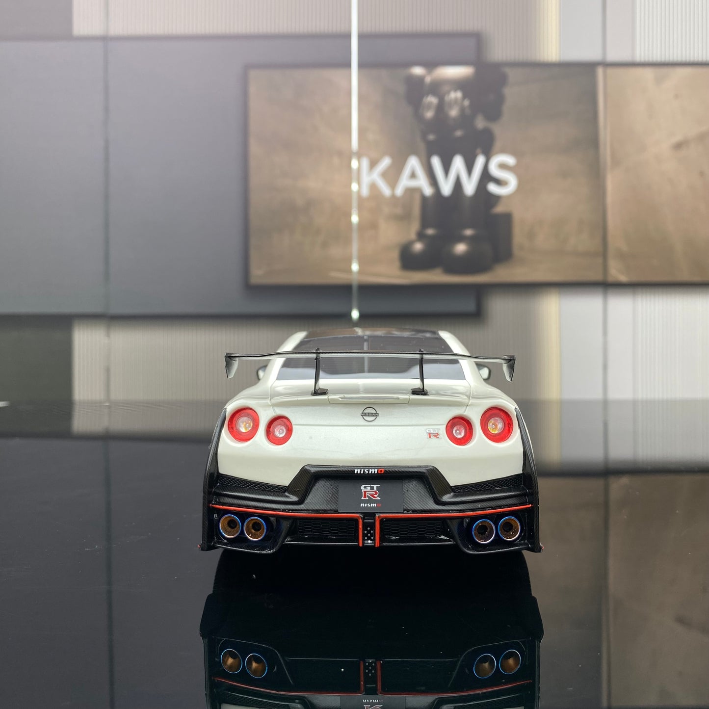kyosho 1/18 Nissan GT-R NISMO 2024 Special Edition