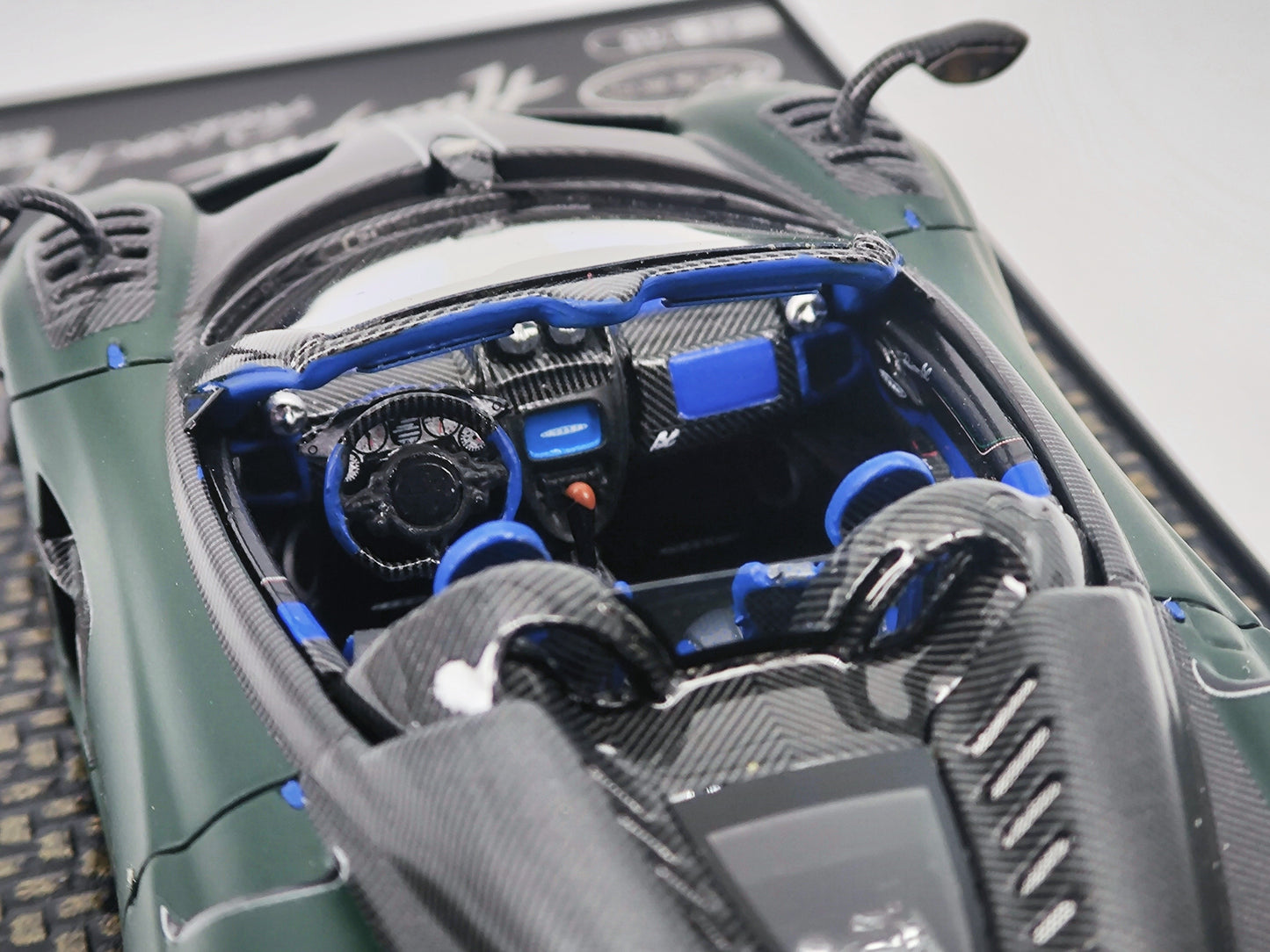 BBR 1/43 Pagani Huaya BC Convertible Simulation Car Model