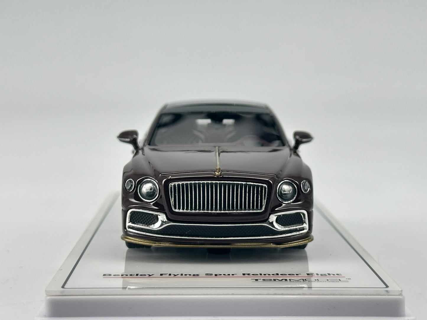 TSM Model 1/43 Bentley Flying Spur Christmas Brown Simulation Car Model Ornaments