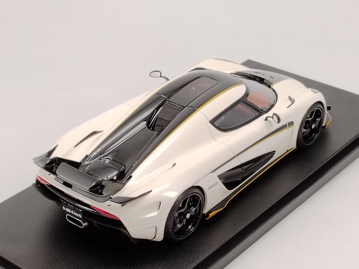 GT Spirit 1/18 Koenigsegg REGERA RECORD White Resin Car Model