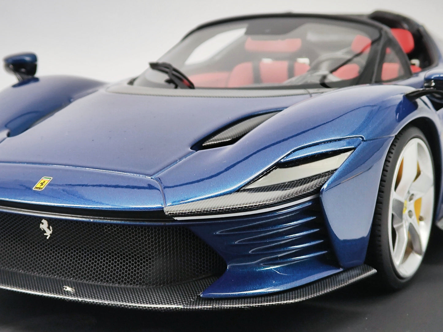 BBR 1/18 Ferrari sp3 Abu Dhabi Blue Limited Edition Car Model P18214F