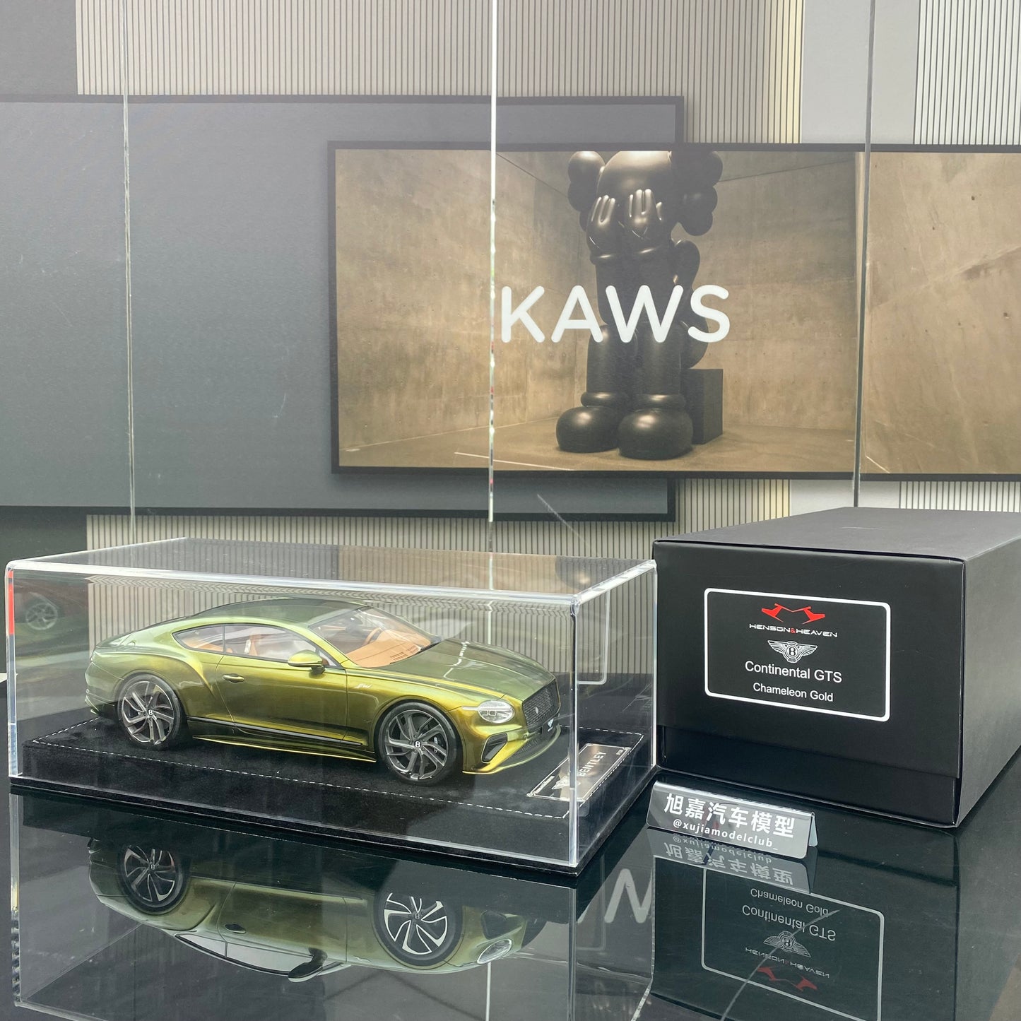 HH Model 1/18 Bentley Continental GTS Limited Edition Car Model