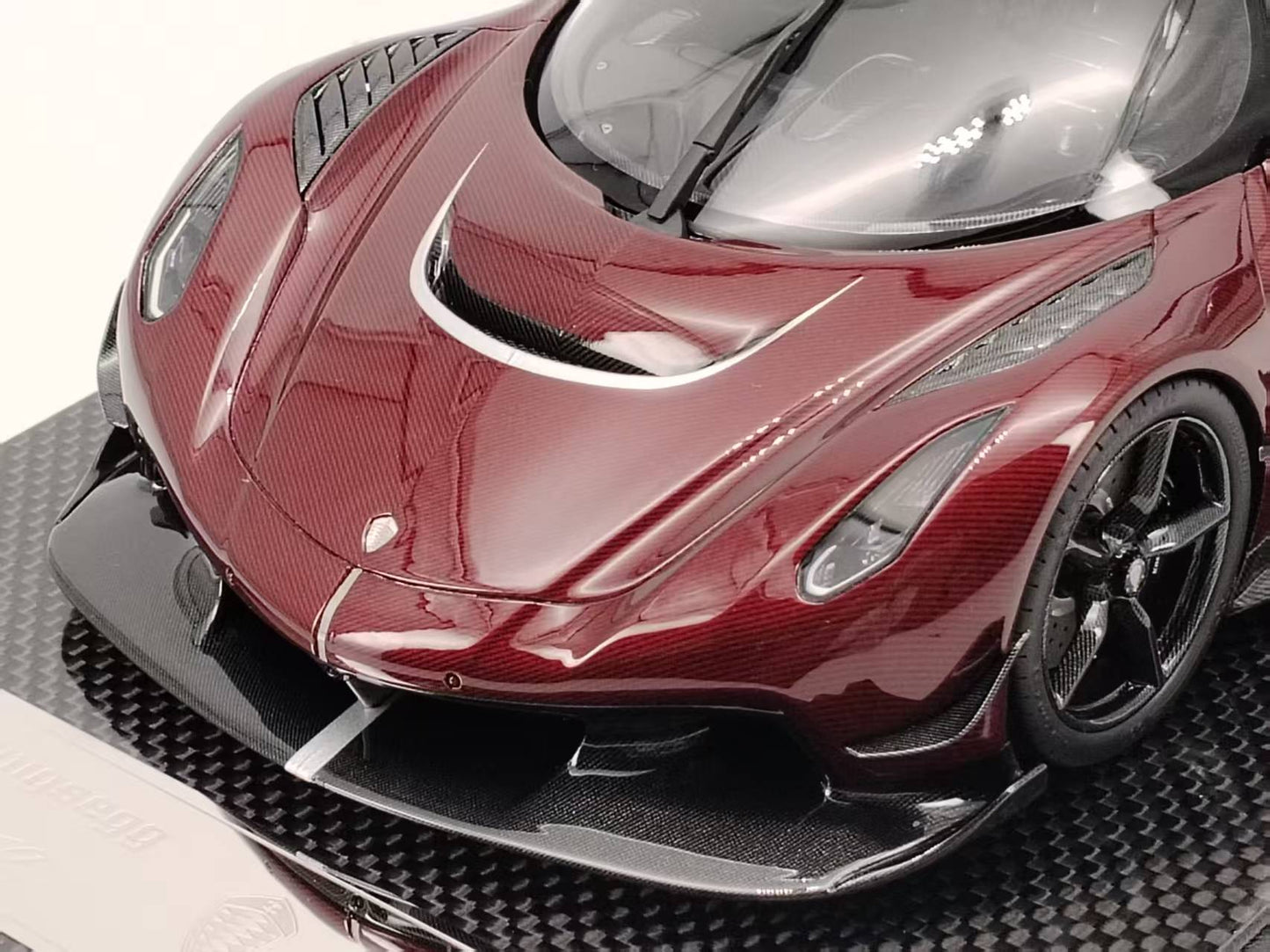FRONTIART 1/18 Koenigsegg Jesko 7272 Red Carbon Resin Car Model FA162