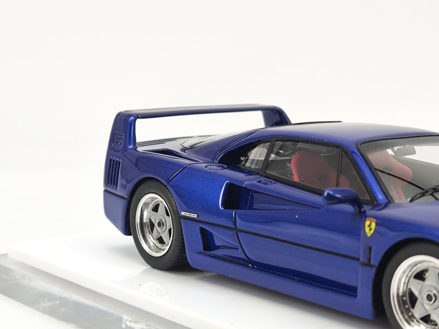 SCM 1/43 Ferrari F40 Blue Resin Limited Edition Model