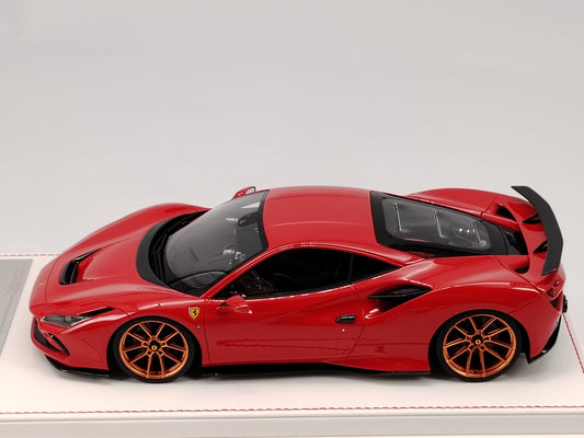 DG 1/18 Ferrari F8 Novetic Red Simulation Model Car Birthday Gift