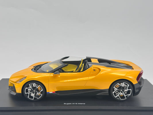 TOPSPEED 1/18 Bugatti W16 Mistral Yellow Resin Car Model