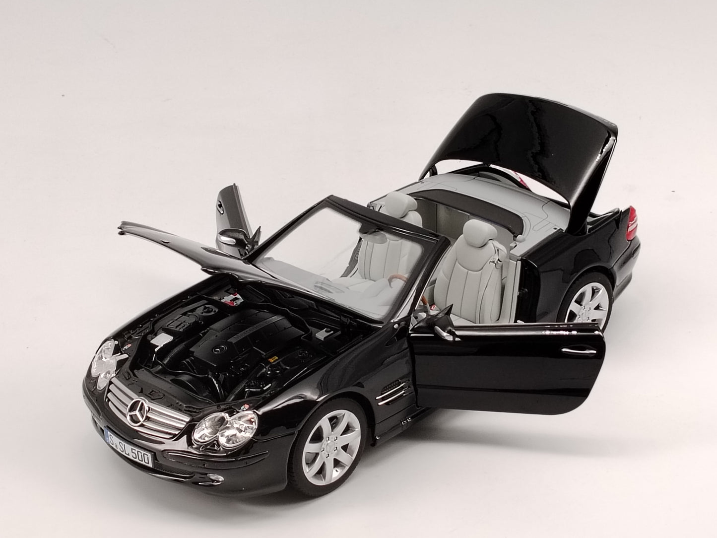 Norev 1/18 Mercedes SL 500 2003 black alloy car model ornaments birthday gift