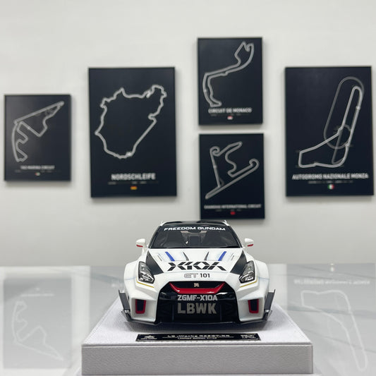 BBA MODEL 1/18 Nissan GTR 35GT-RR Gundam-themed Limited Edition Model Car