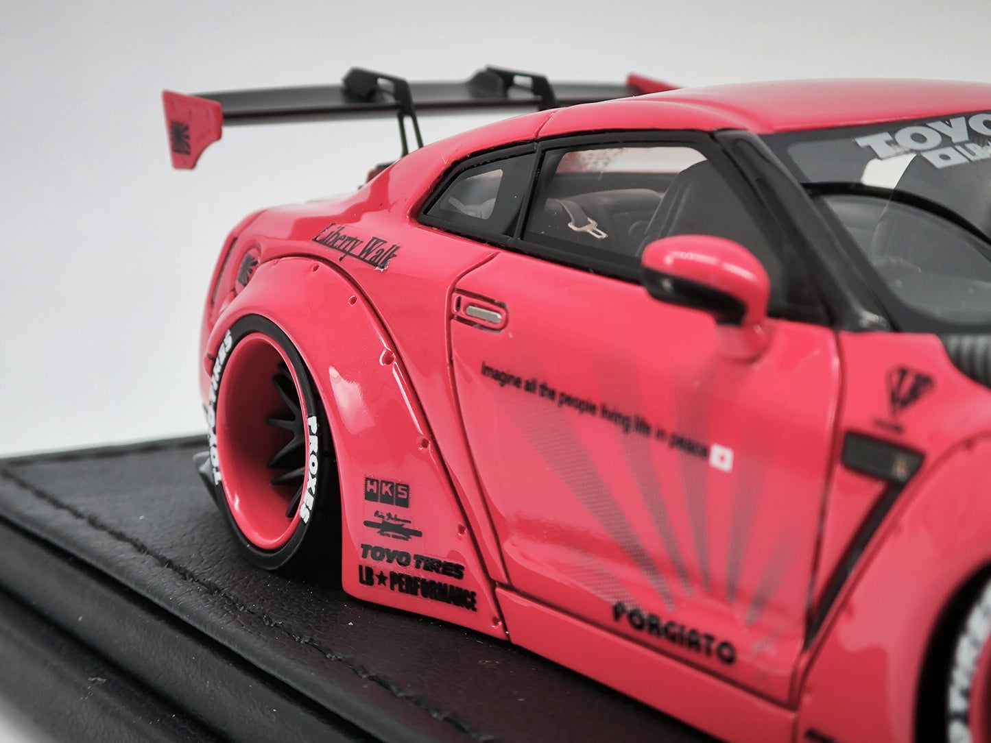 IG 1/43 Nissan GTR R35 LBWK wide body black warrior simulation car model ornaments