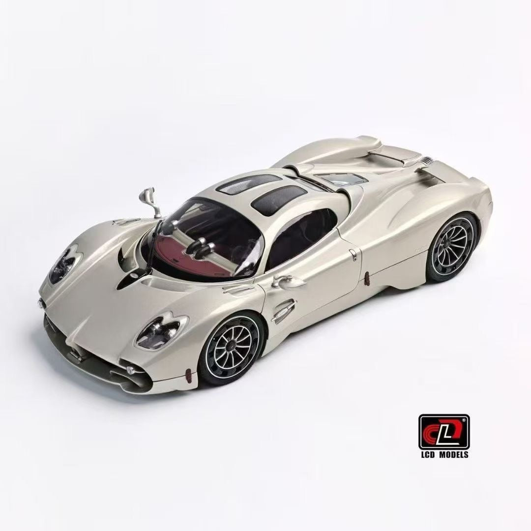 LCD 1/18 Pagani Utopia Alloy Fully Opening Car Model Ornament