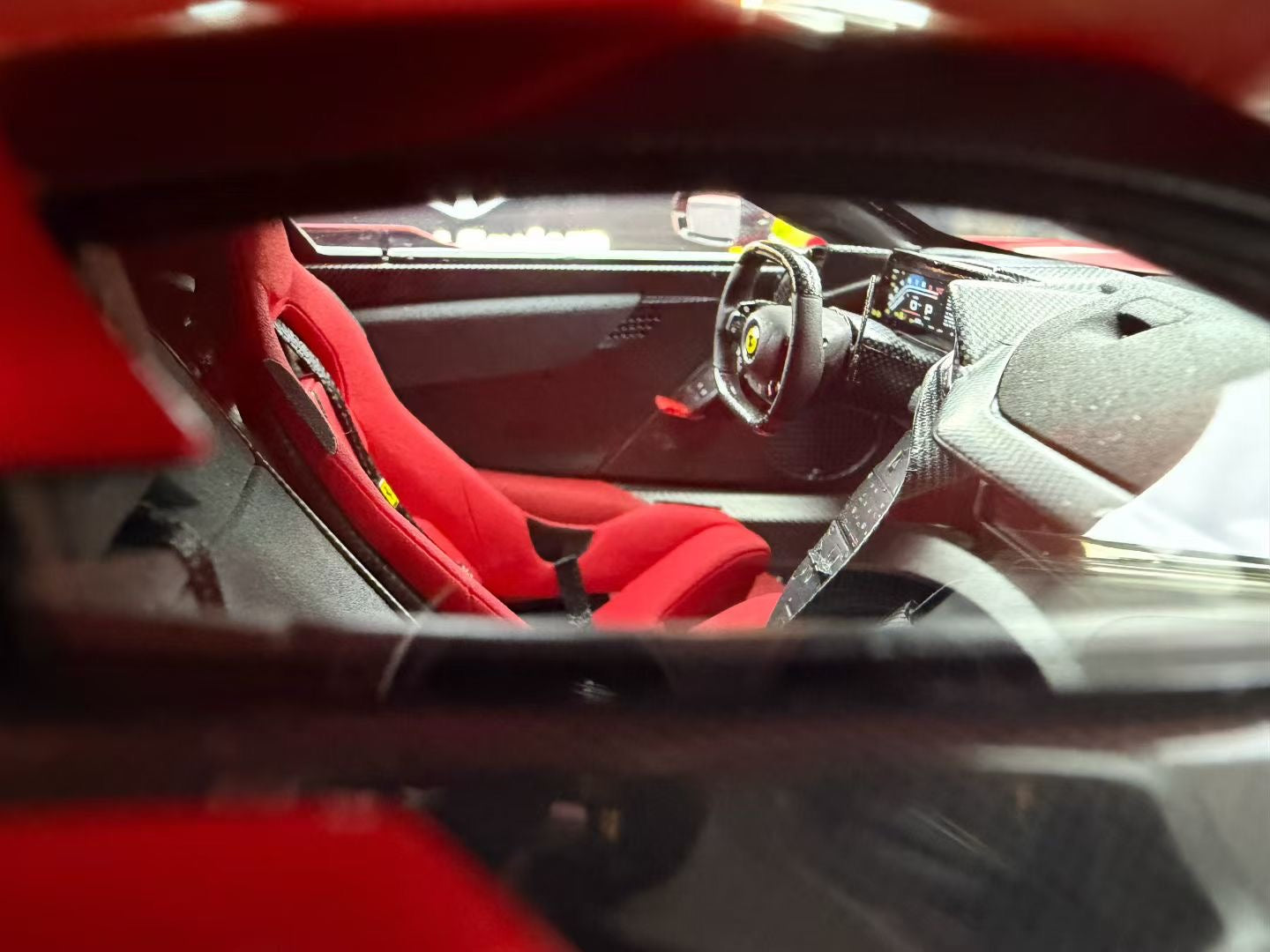 BBR 1:18 Ferrari F80 Metallic Red 327/799 DDJ019