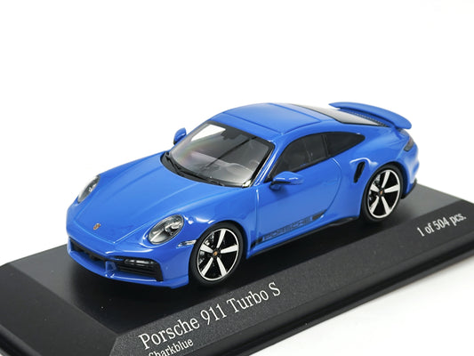MINICHAMPS 1/43 Porsche 911 turbos alloy car model