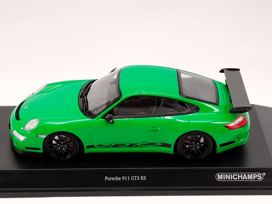 MINICHAMPS 1/18 Porsche 911 GT3 RS Die-cast Model Car