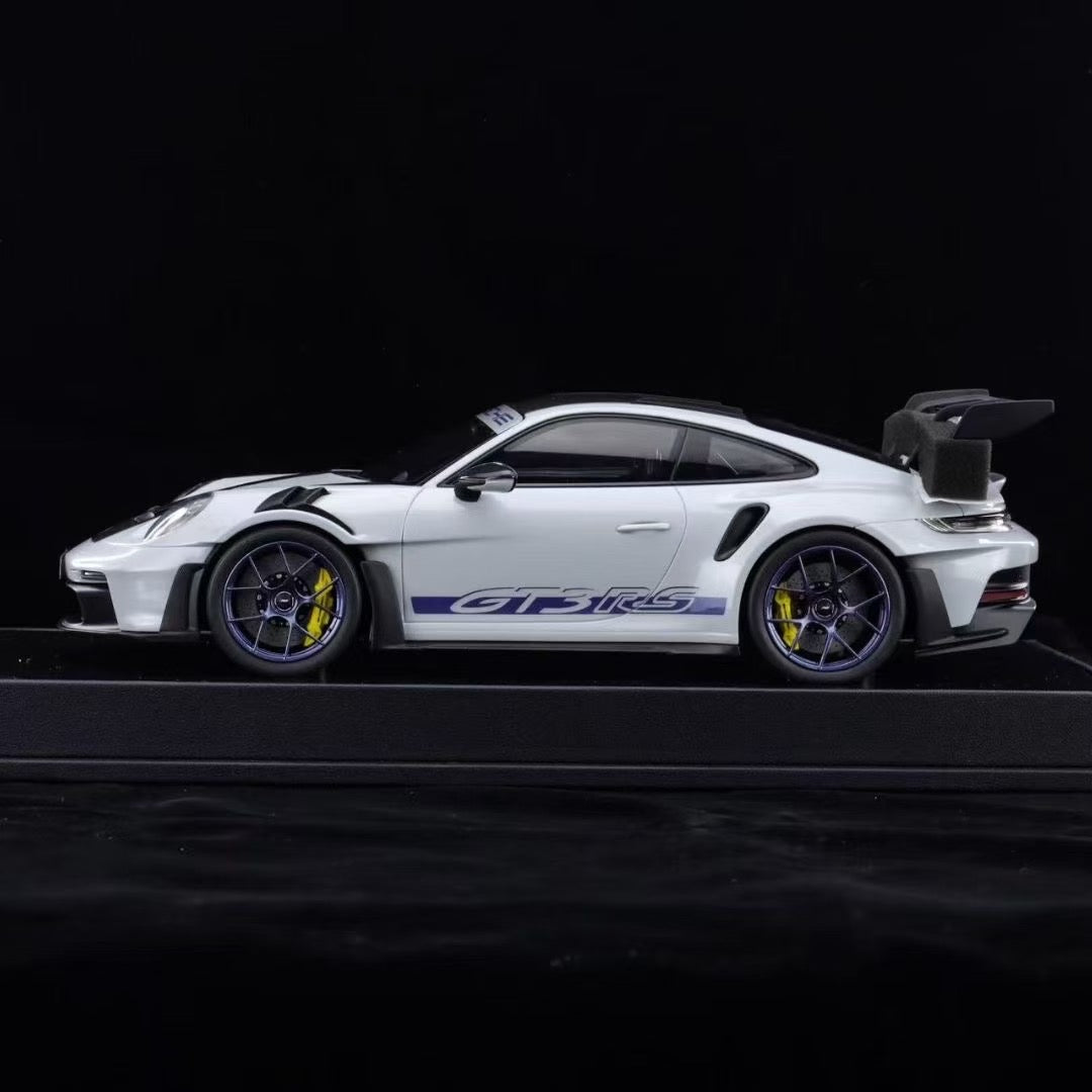 TP 1/18 Porsche 992 GT3 RS (Weissach Package) Enhanced Edition