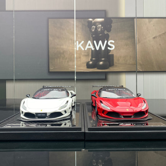 Ferrari F8 VIP 1/18, versión modificada de carrocería ancha, modelo de coche de simulación, adorno de regalo