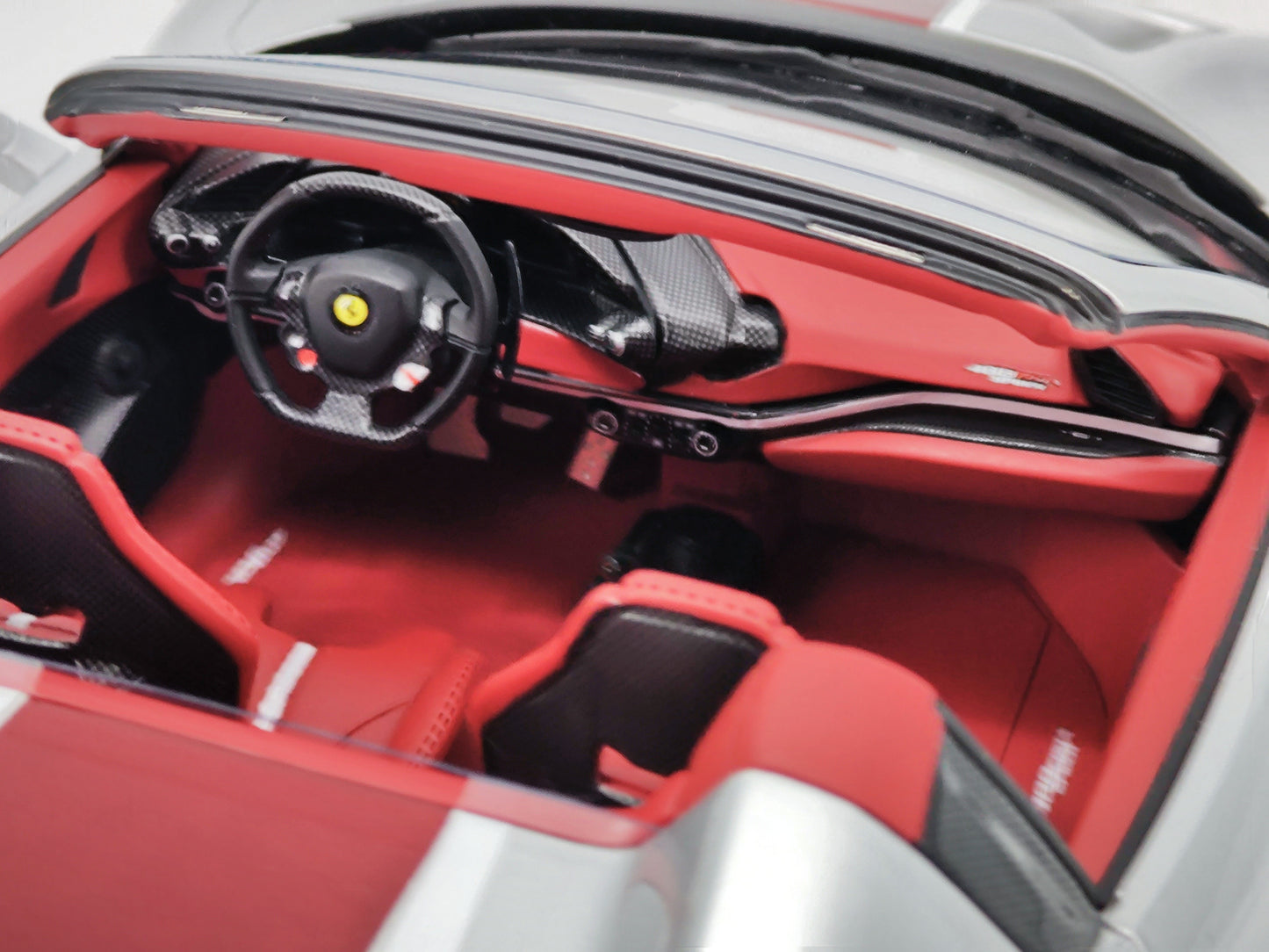 BBR 1/18 Ferrari 488 Pista Spider Silver Resin Car Model