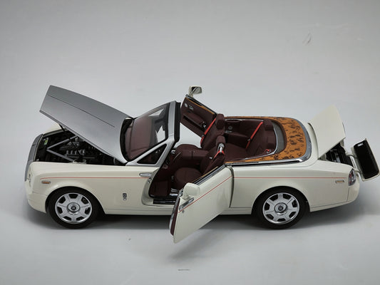 Kyosho 1/18 Rolls-Royce Phantom Drophead Coupe white alloy car model