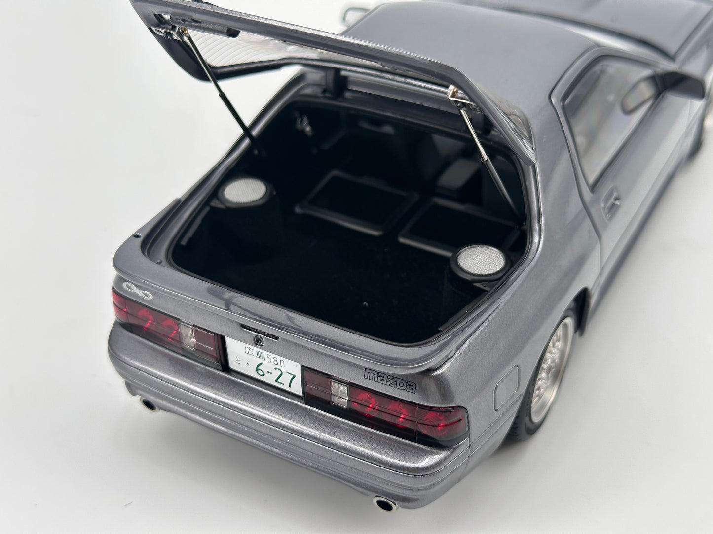 Whelart 1/18 Mazda RX7 HEC Exhibition Version, Gray, Alloy Car Model