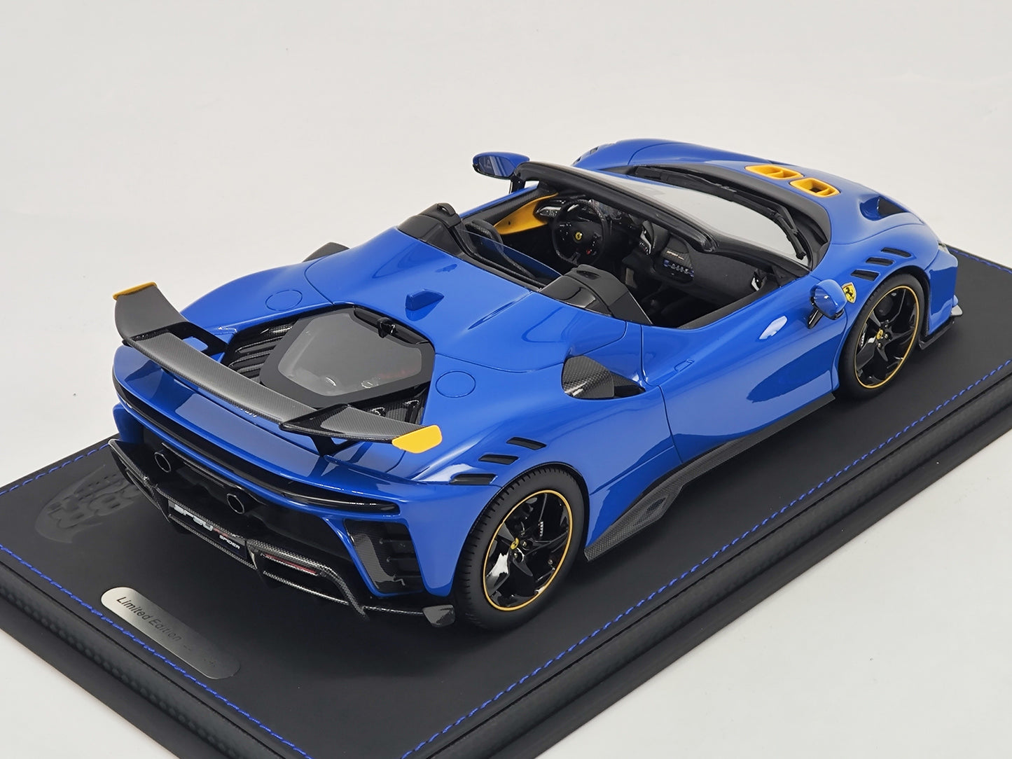 BBR 1/18 Ferrari SF90 XX Spider Blue Resin Closed Model Car