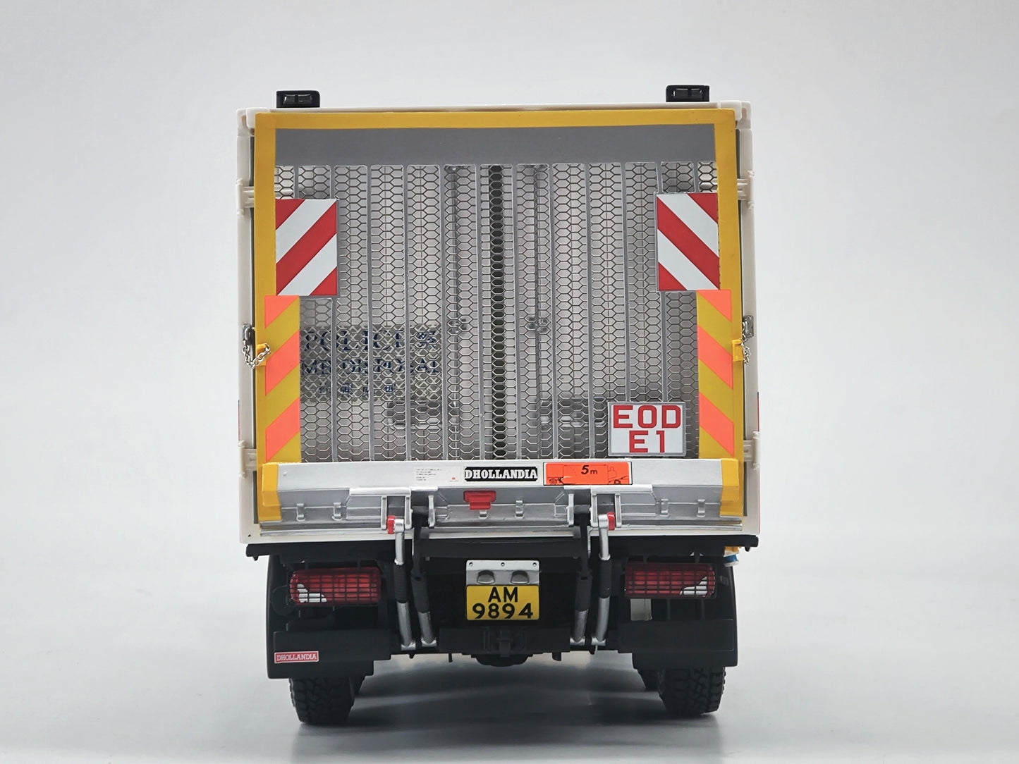 TINY 1/18 Mercedes Benz Sprinter Explosive Ordnance Disposal Vehicle Car Model