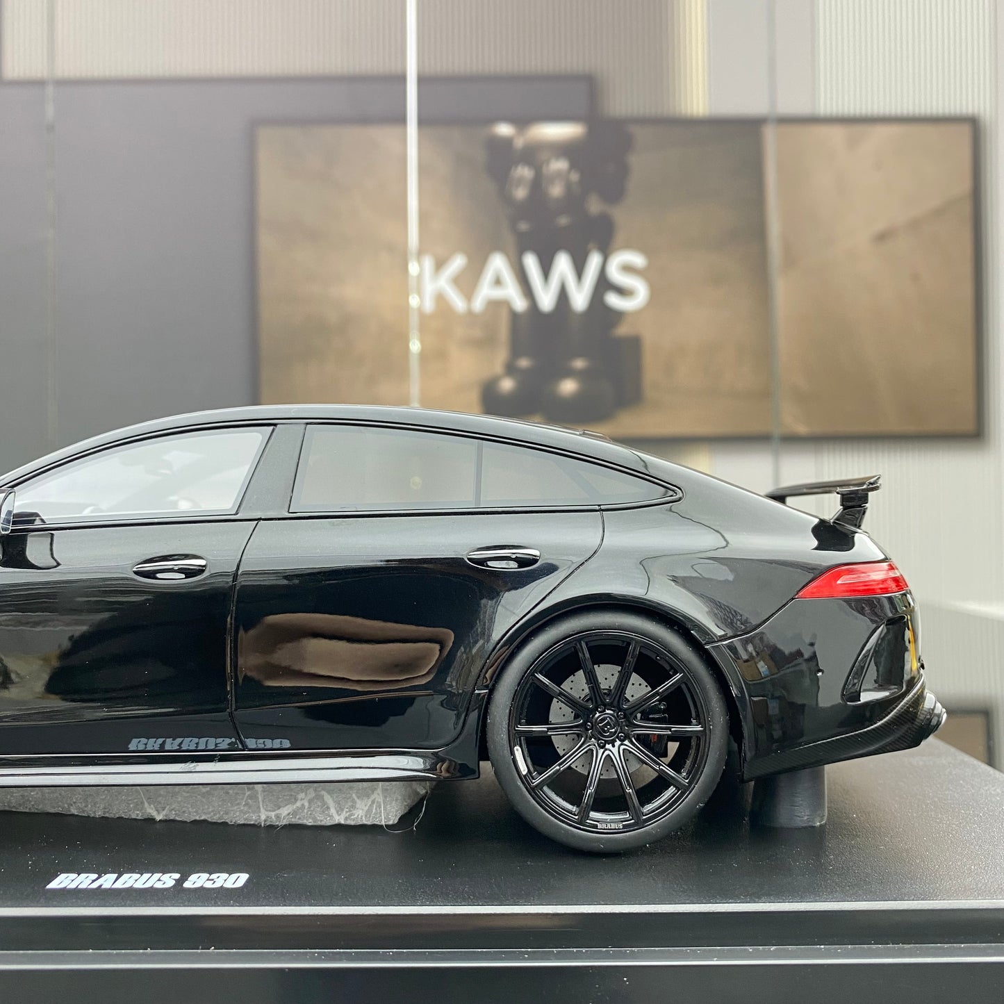 GT Spirit 1/18 Mercedes-Benz Brabus 930 black resin sealed car model ornament