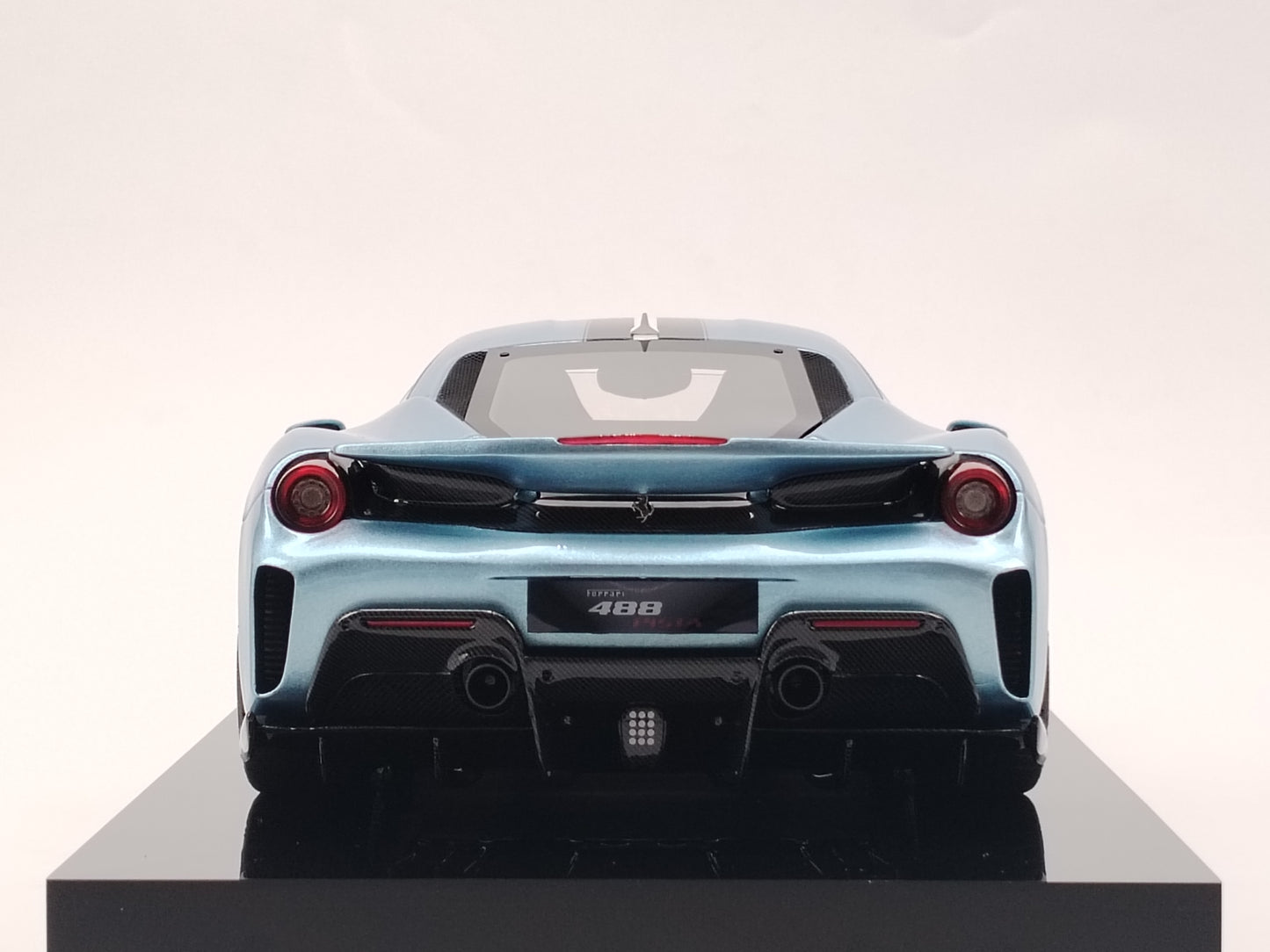 Amalgam 1/18 Ferrari 488 PISTA Ice Blue Limited Edition Scale Model Car