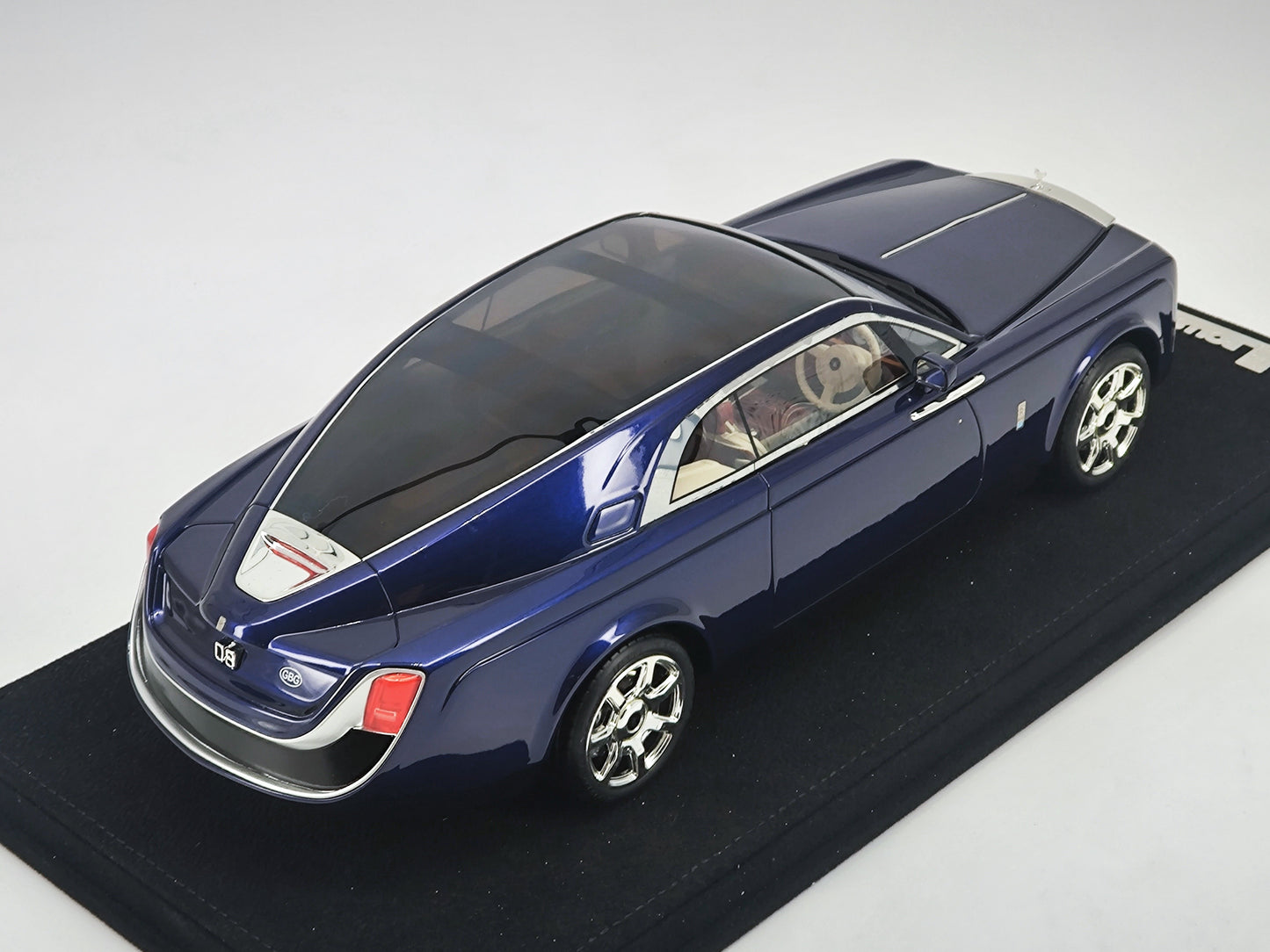 AutoBarn 1/18 Rolls-Royce Sweptail Metallic Blue Simulation Car Model Ornaments