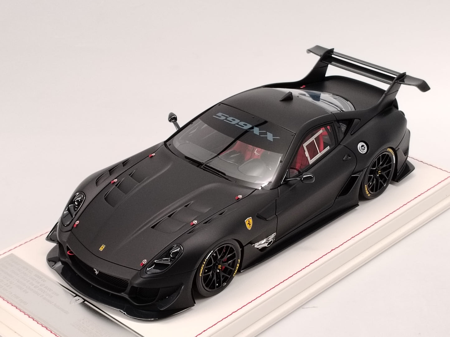 DG 1/18 Ferrari 599 XX EVO Limited Edition Model Car Birthday Gift