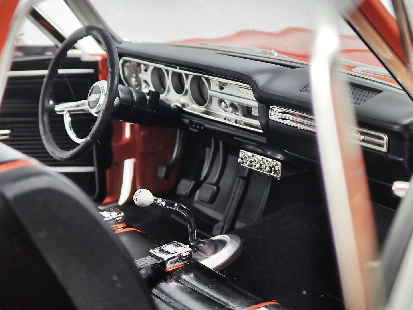 ACME 1/18 Chevrolet EL CAMINO SS CUSTOM CRUISER Car Model