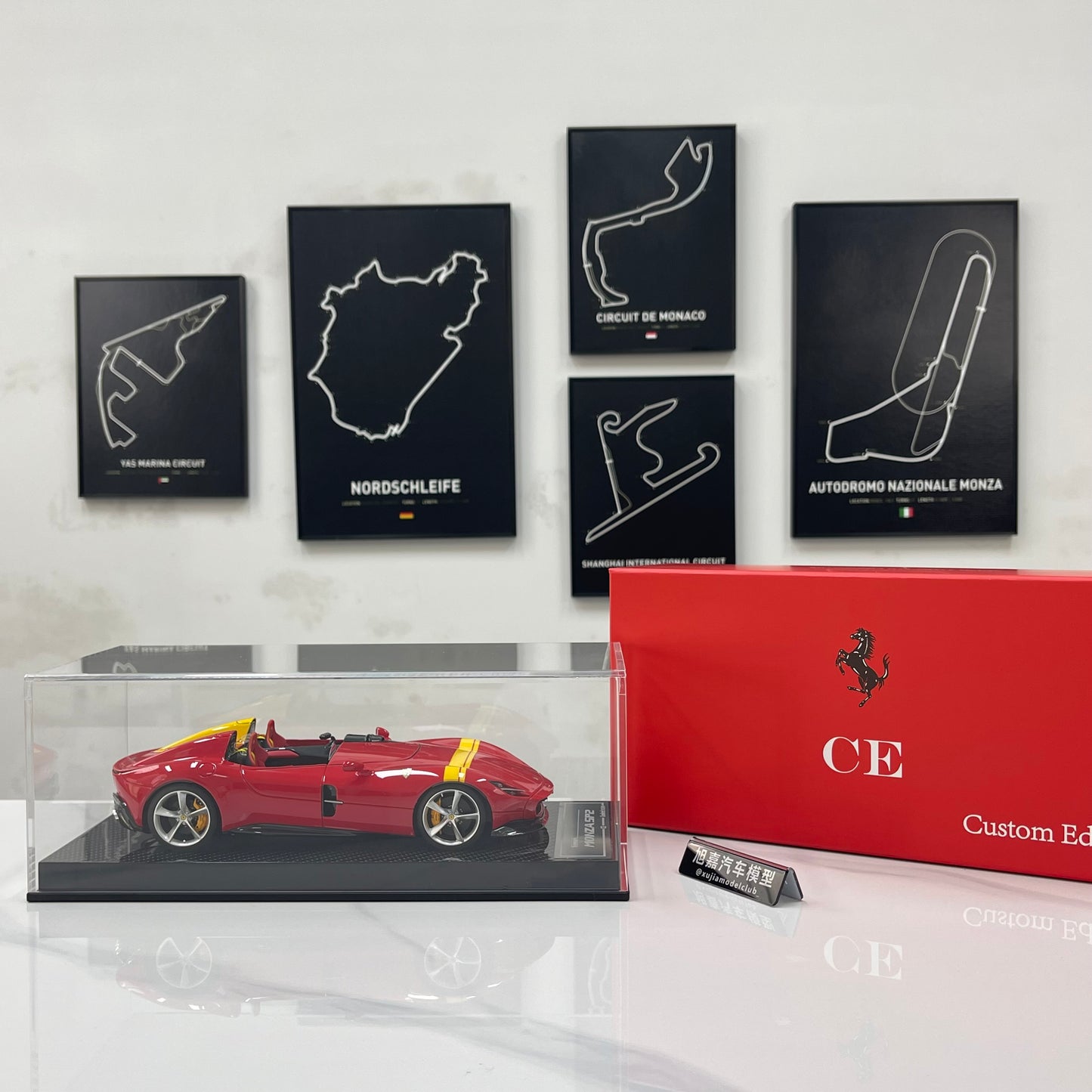 CE 1/18 Ferrari Monza SP2 – Prancing Horse Red – CE012