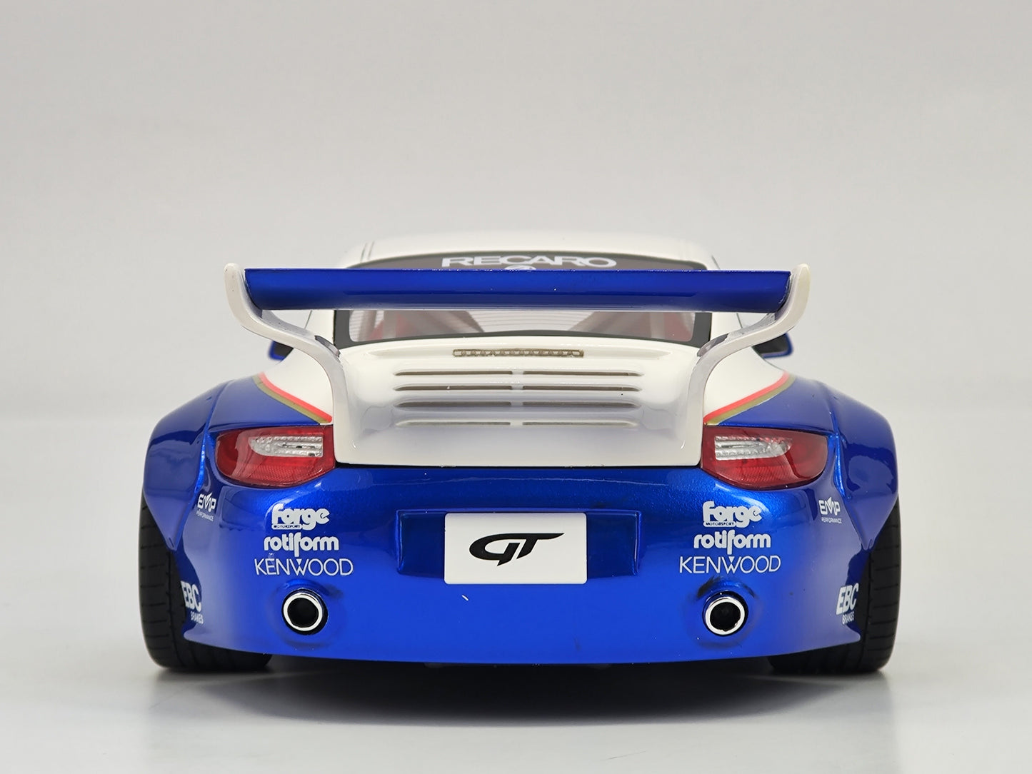 GT SPIRIT 1/18 Porsche old amp new body kit simulation model car
