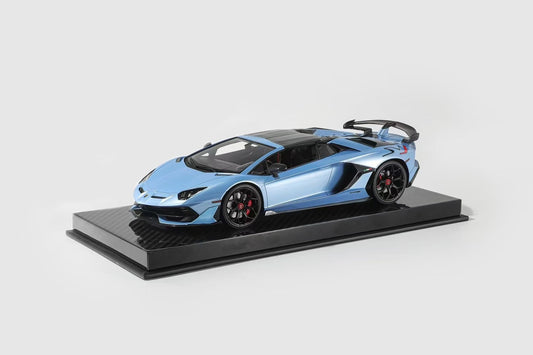 RUNNER 1/18 Lamborghini SVJ Limited Edition Simulation Model Car