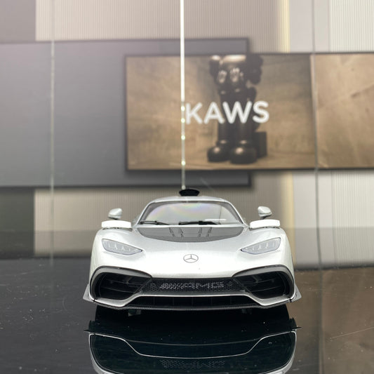 NZG 1/18 Mercedes Benz AMG ONE Starlight Paint Simulation Car Model