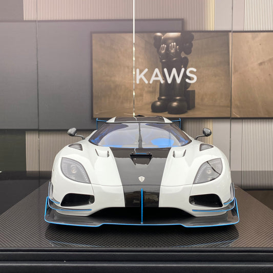Colección de modelos de coches FRONTIART 1/8 Koenigsegg RS1 Pearl White Edición Limitada