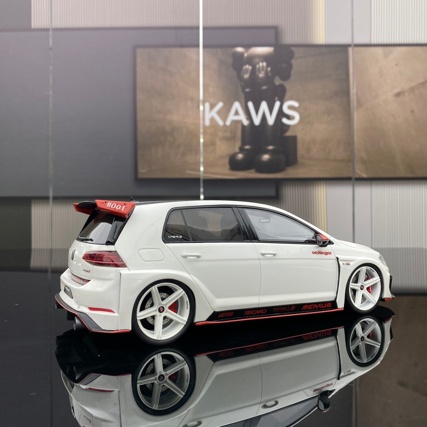 OTTO 1/18 Volkswagen GOLF VII GTI OETTINGER PURE white car model