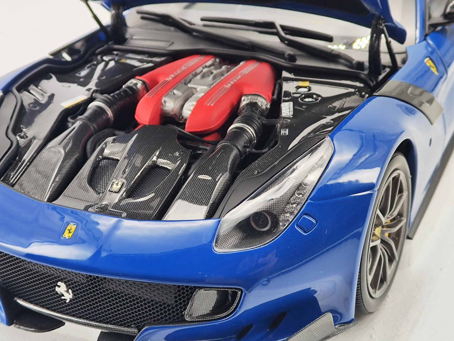 BBR 1/18 Ferrari F12 TDF Blue All - Open Alloy Model Car Model