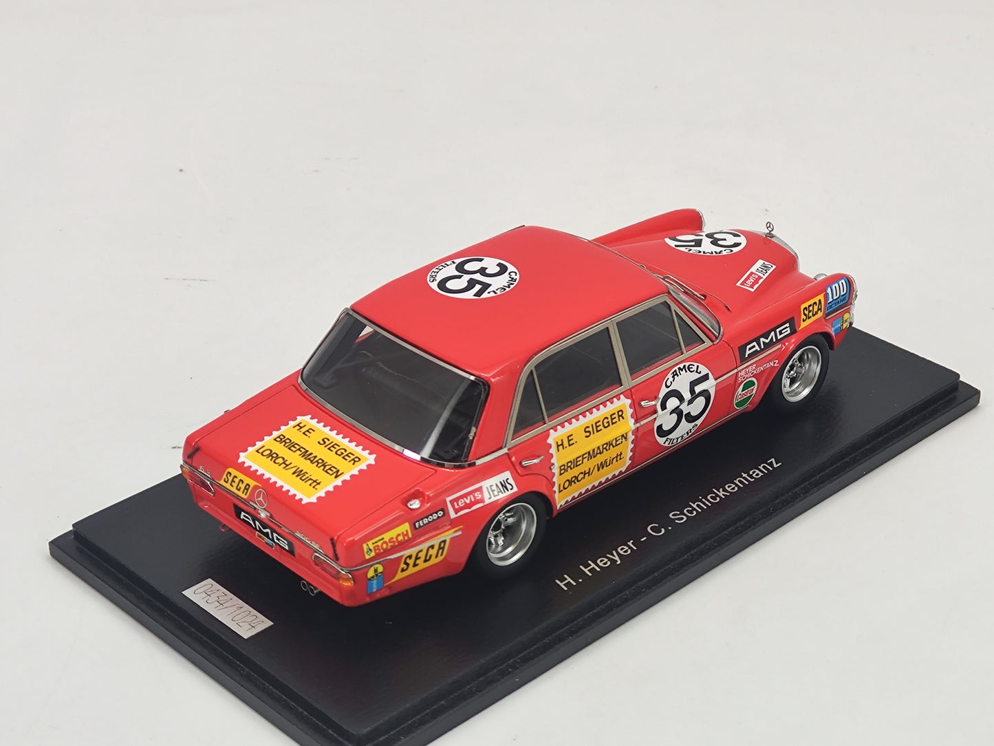 Spark 1/43 Mercedes-Benz 300SEL 6.8 1971 Spa 24 Hours Endurance Race Simulation Model Car