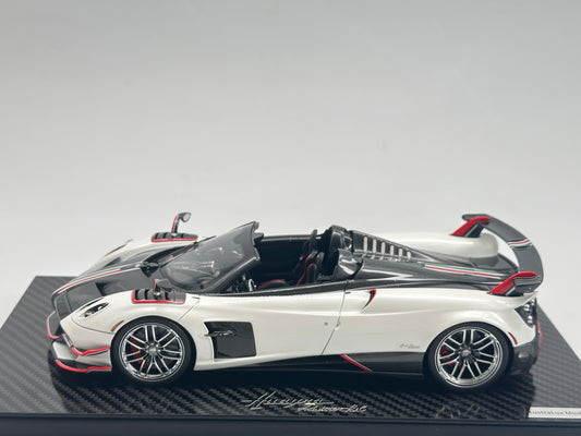 AustraLux Model 1/18 Pagani Huayra Roadster BC Pearlescent White Limited Edition Car Model