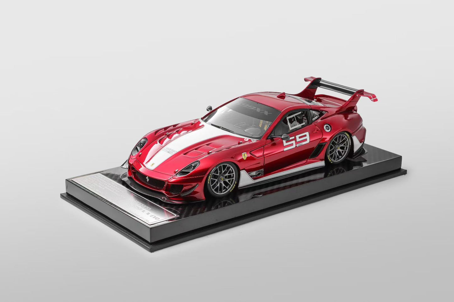 CE 1/18 Ferrari 599XXEVO Limited Edition Model Car