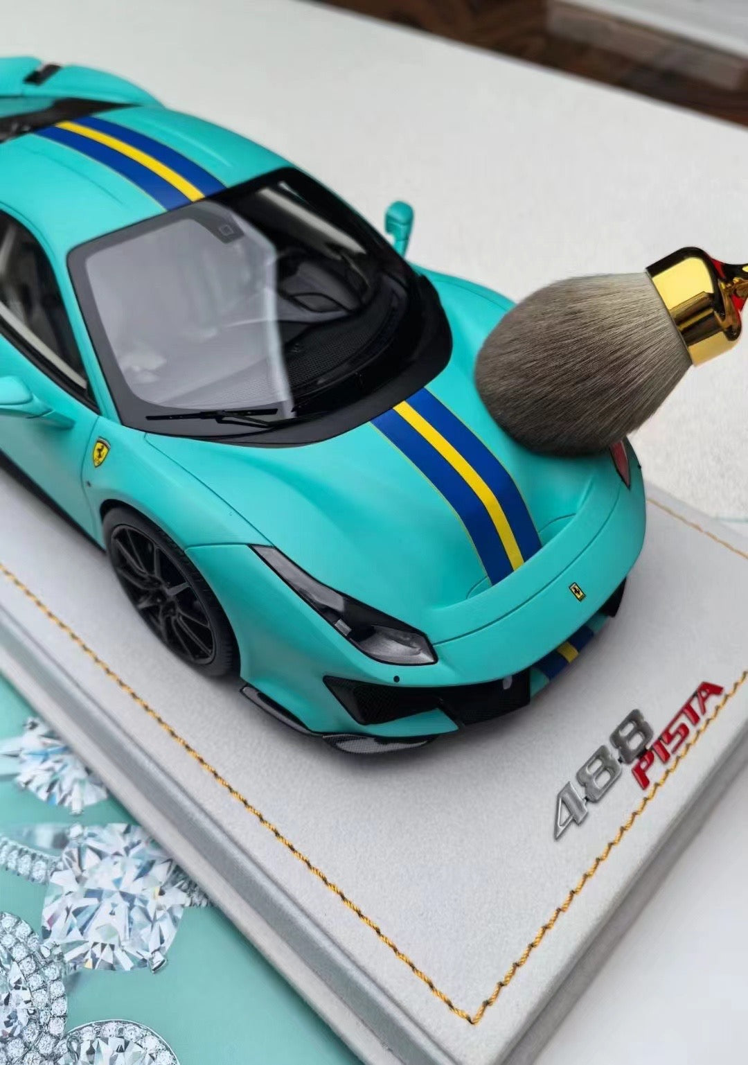 MR 1/18 Ferrari 488 pista special edition matte Tiffany blue limited edition of 28 simulated car model ornaments