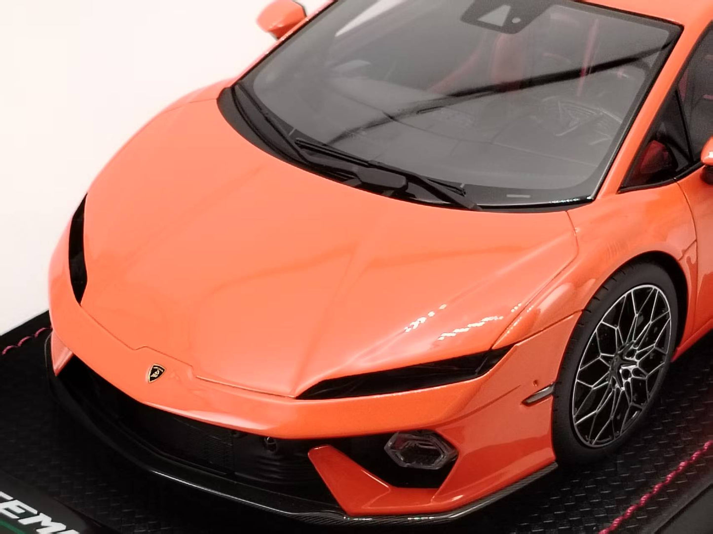 MR 1/18 Lamborghini New Calf Temerario Swift Orange Limited Model LAMBO062C