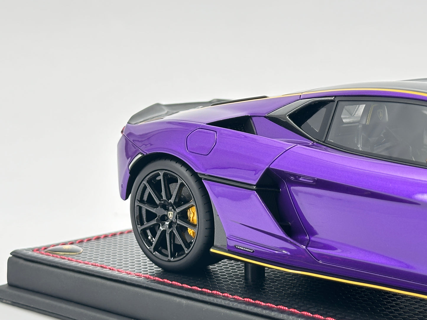 MR 1/18 Lamborghini New Calf Temerario AP Kit Version Parrot Purple Limited Model LAMBO062F